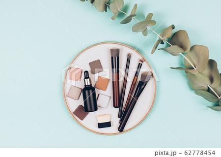 Decorative zero waste cosmetics. 62778454
