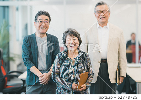 Employment for the elderly Employment for the elderly 62778725