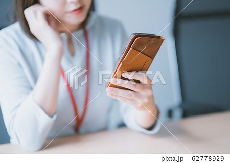 働く女性 働く女性 62778929