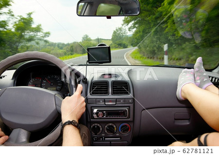 Driving Driving 62781121