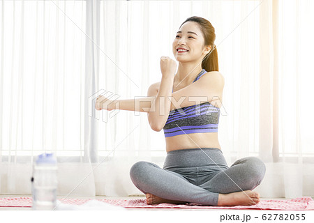 Women sports wear yoga 62782055