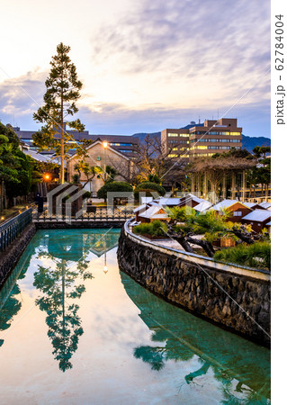 長崎出島　和蘭商館跡の夕景　【長崎市】 62784004