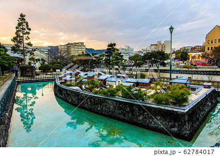長崎出島　和蘭商館跡の夕景　【長崎市】 62784017