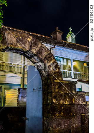 長崎出島　和蘭商館跡の夜景　【長崎市】 62784232