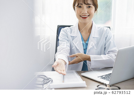 Doctor hospital medical 62793512