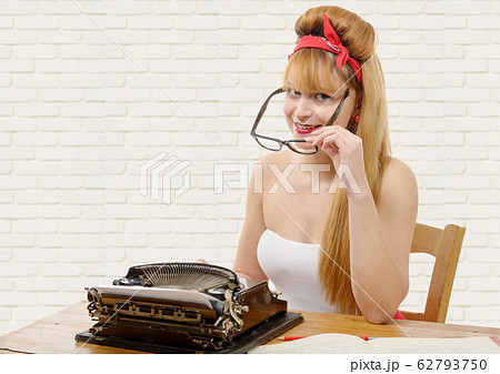 pinup girl with typewriter pinup girl with typewriter 62793750