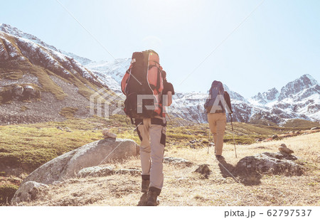 People in hike 62797537