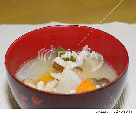 トン汁 62798945