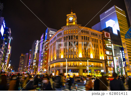 日本の東京都市景観 東京・銀座(新型コロナ・多くの日本人が往来している)=2020年2月26日撮影 日本の東京都市景観 東京・銀座(新型コロナ・多くの日本人が往来している)=2020年2月26日撮影 62801411