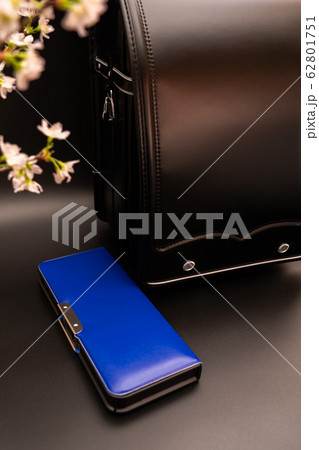 ランドセルと筆箱 62801751