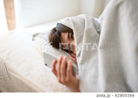 女性 ポートレート 女性 ポートレート 62803566