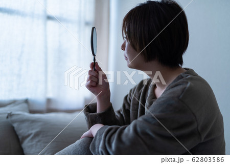 女性　ポートレート 62803586