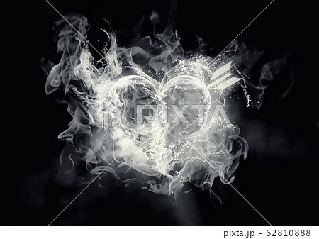 矢が刺さった抽象的なハートのイラスト素材