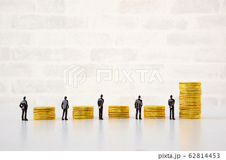 ビジネスイメージ―お金に関する格差 62814453