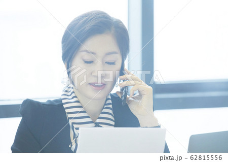 ビジネス 社長 代表 62815556