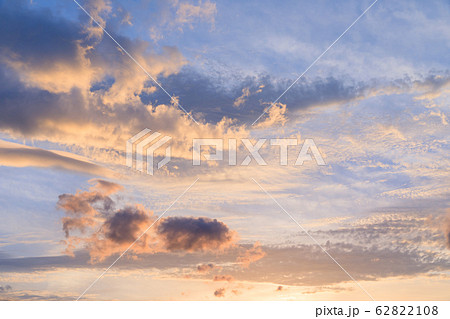 夕焼け空のイメージ 夕焼け空のイメージ 62822108