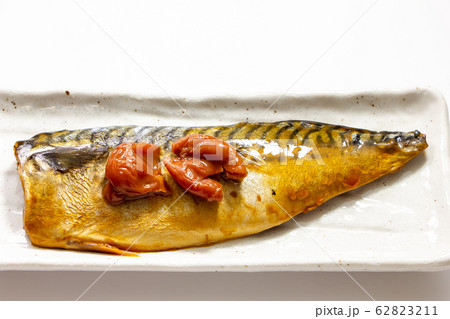 サバの梅煮。 サバの梅煮。 62823211