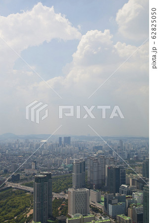 高層ビル 都市 都会 62825050