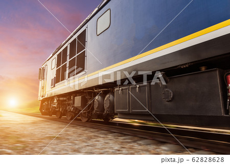 High speed diesel train 62828628