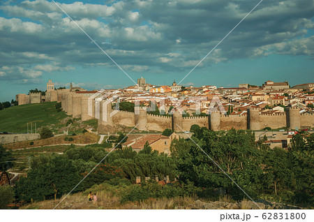 Stone towers with large wall encircling the city of Avila Stone towers with large wall encircling the city of Avila 62831800