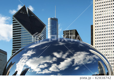 Cloud Gate Chicago with reflection of buildings Cloud Gate Chicago with reflection of buildings 62838742