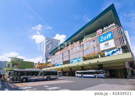 名古屋市金山駅北口バスターミナル　アスナル金山 62839521