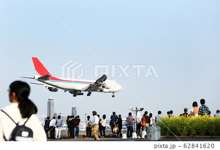 都心上空　飛行機 62841620