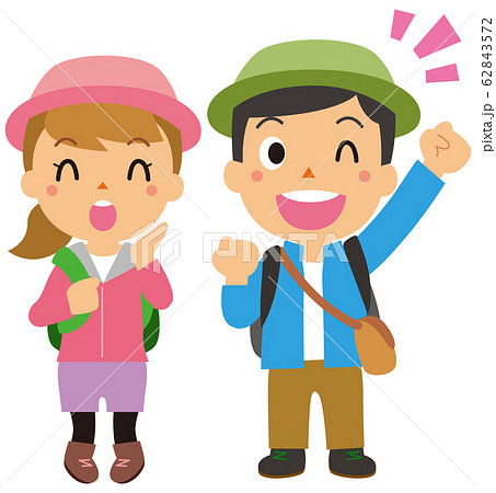 アウトドア姿の男女 62843572