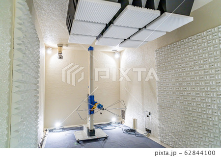 電波暗室 62844100