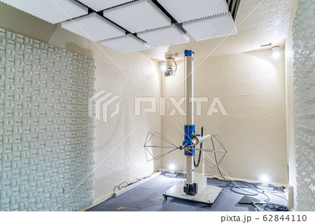 電波暗室 62844110
