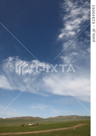 モンゴルの大草原での暮らし モンゴルの大草原での暮らし 62849065