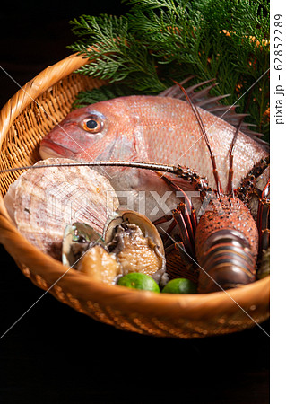 魚介類盛り合わせ 魚介類盛り合わせ 62852289