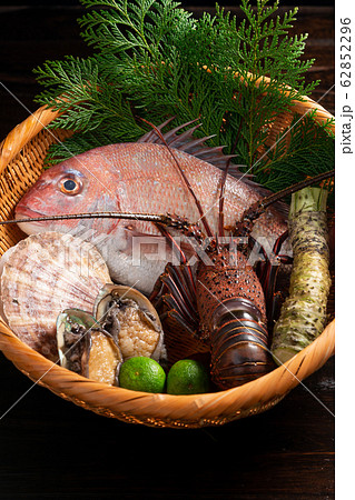 魚介類盛り合わせ 魚介類盛り合わせ 62852296
