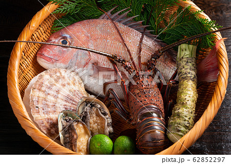 魚介類盛り合わせ 魚介類盛り合わせ 62852297