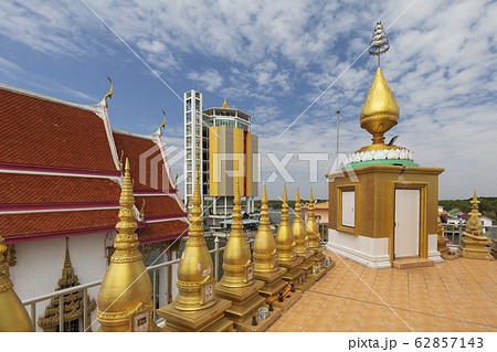 タイの寺院ワット・ホントーン 62857143