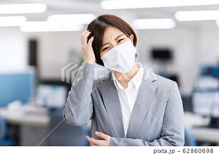 女性　ビジネスシーン 62860698