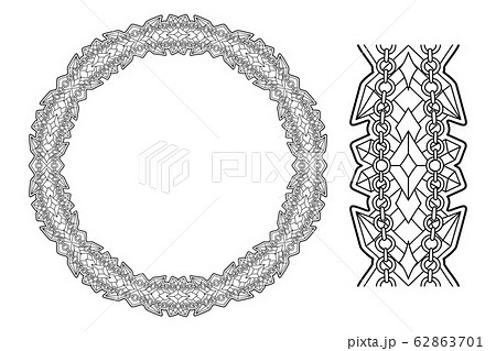 Black and white wreath with crystals and chain Black and white wreath with crystals and chain 62863701