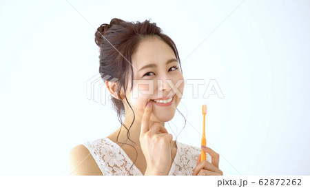 女性　デンタルケア 62872262