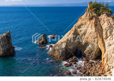《静岡県》黄金崎・自然風景 62874046