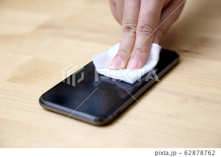 Cleaning 62878762