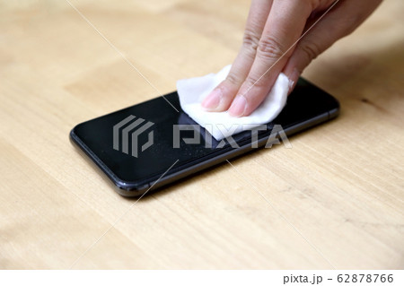 Cleaning 62878766