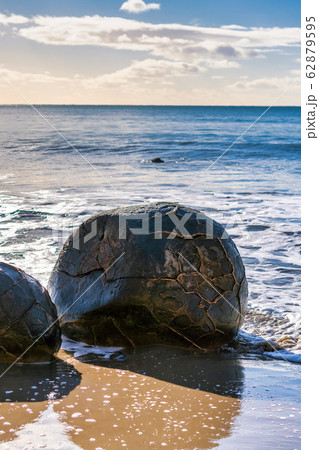 Moeraki Boulders Otago Coast NZ 62879595