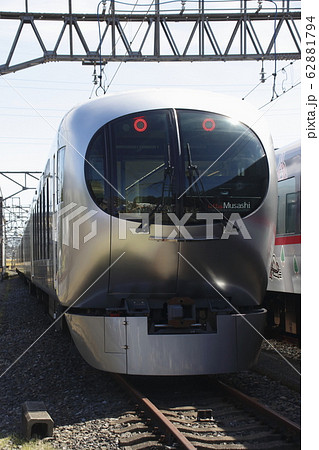 南入曽にて展示される、西武特急（001系ラビュー） 62881794