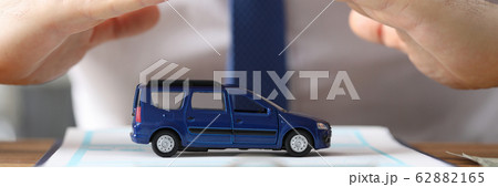 Successful new vehicle purchase 62882165