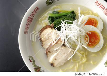 鶏白湯ラーメン 62882272