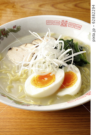 鶏白湯らーめん 62882294