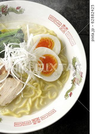 鶏白湯らーめん 鶏白湯らーめん 62882425