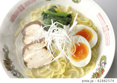 鶏白湯ラーメン 鶏白湯ラーメン 62882574