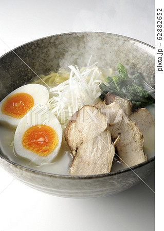 鶏白湯ラーメン 鶏白湯ラーメン 62882652