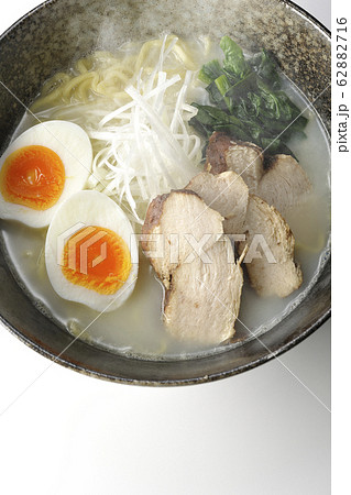 鶏白湯ラーメン 鶏白湯ラーメン 62882716